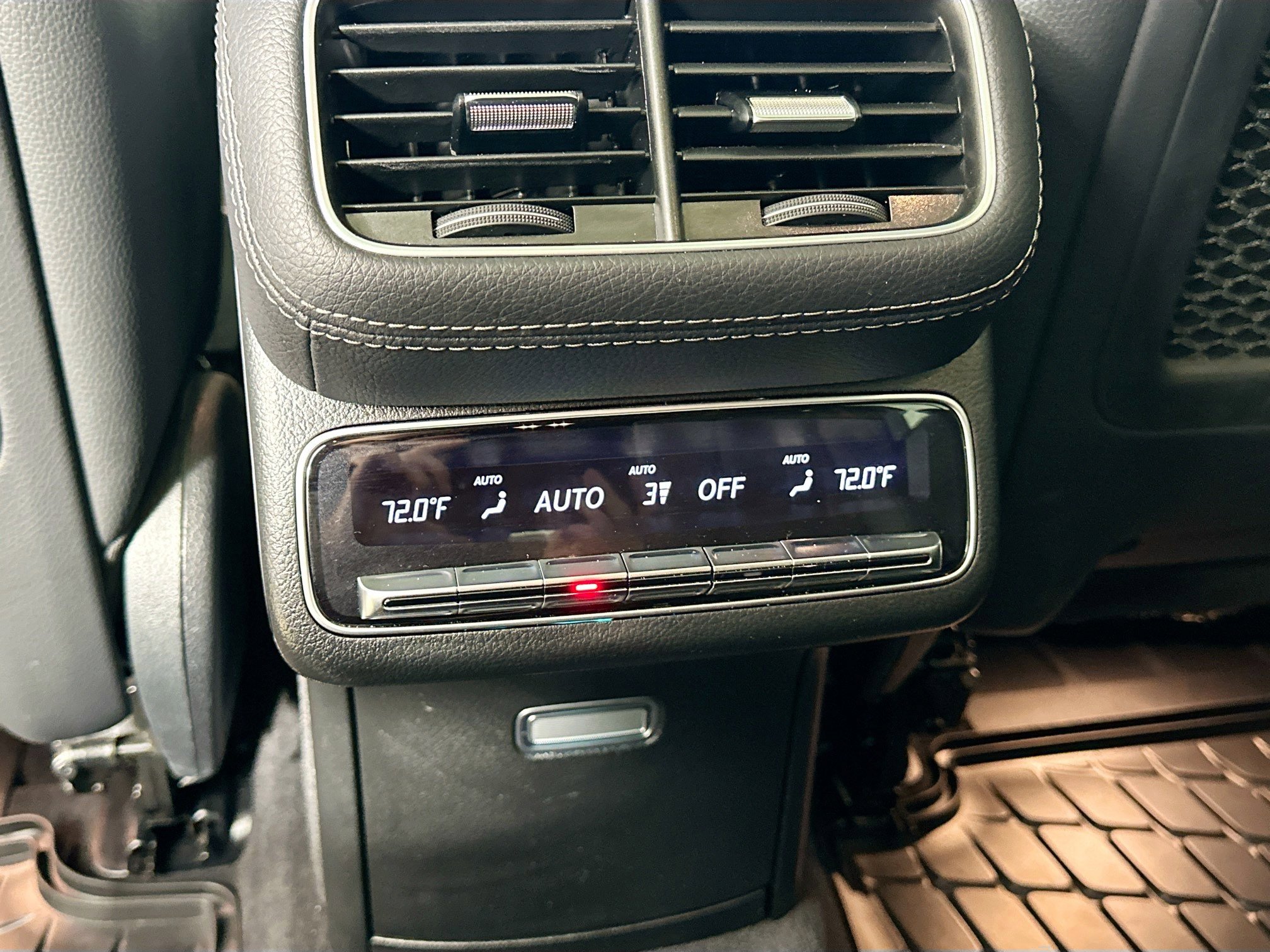 Used 2023 Mercedes-Benz GLS 450 4MATIC image 33