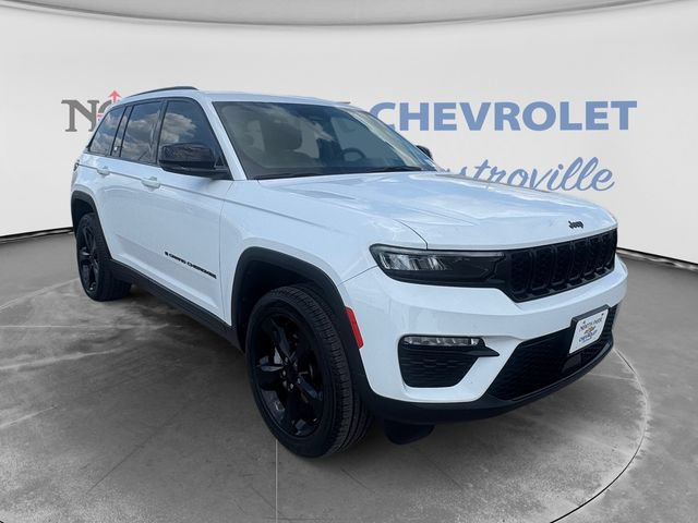 Used 2023 Jeep Grand Cherokee Limited w/ Black Appearance Package