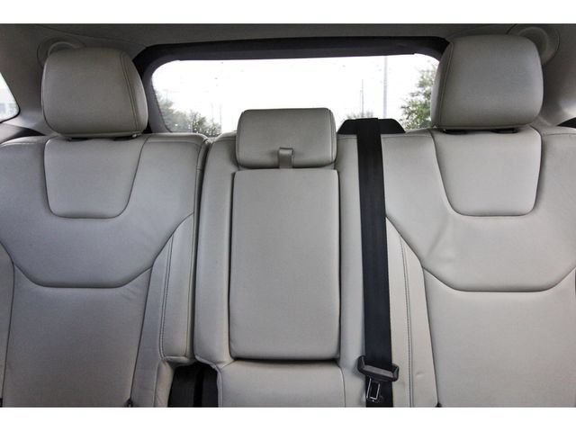 Used 2015 Ford Edge Titanium FWD image 13