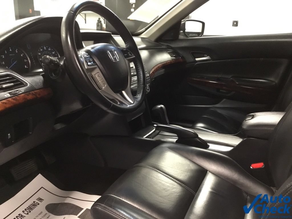 Used 2011 Honda Crosstour EX-L image 22