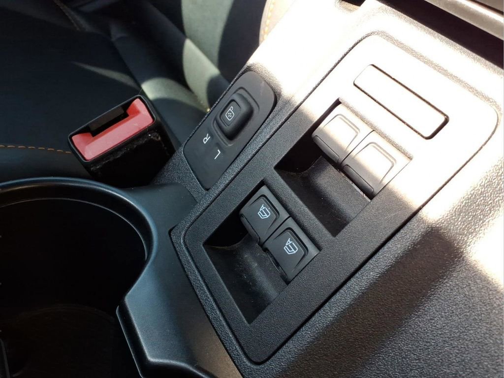 Used 2022 Ford Bronco Badlands w/ Sasquatch Package image 21