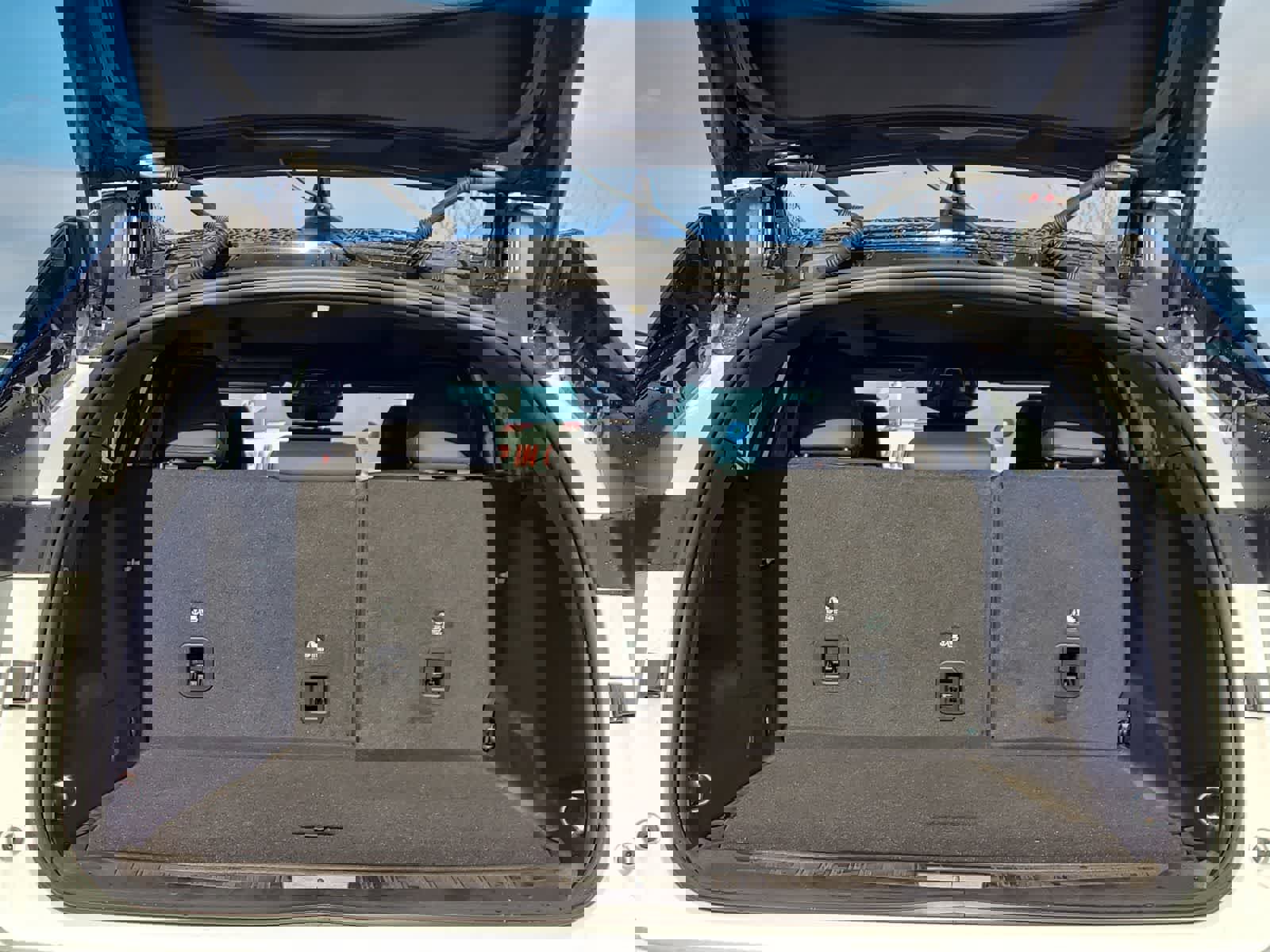 New 2025 Jeep Wagoneer S Launch Edition w/ Trailer Tow Group image 27