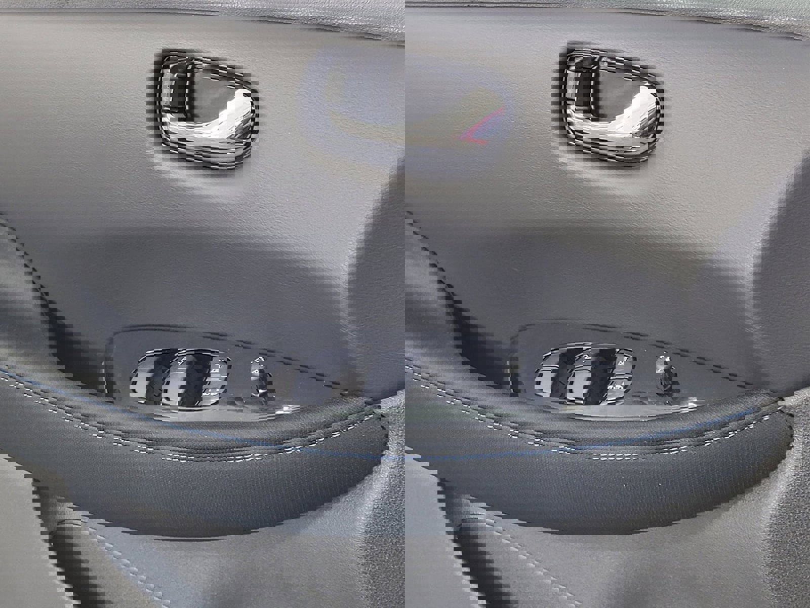 New 2025 Nissan Leaf SV Plus image 19