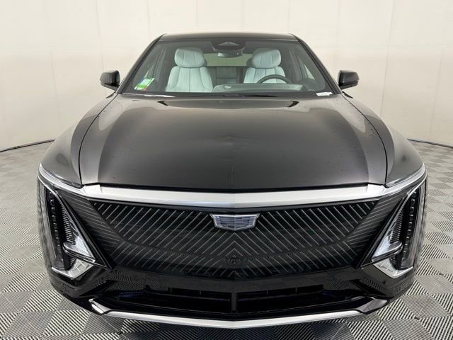 New 2026 Cadillac Lyriq Luxury RWD image 10