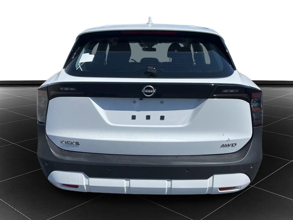 Used 2025 Nissan Kicks S AWD/4WD image 4