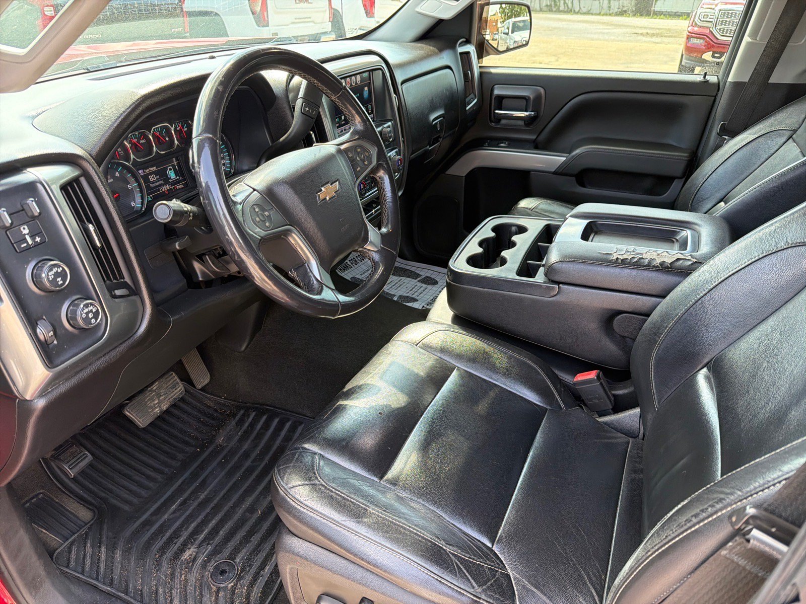 Used 2018 Chevrolet Silverado 1500 LT w/ All Star Edition AWD/4WD image 10