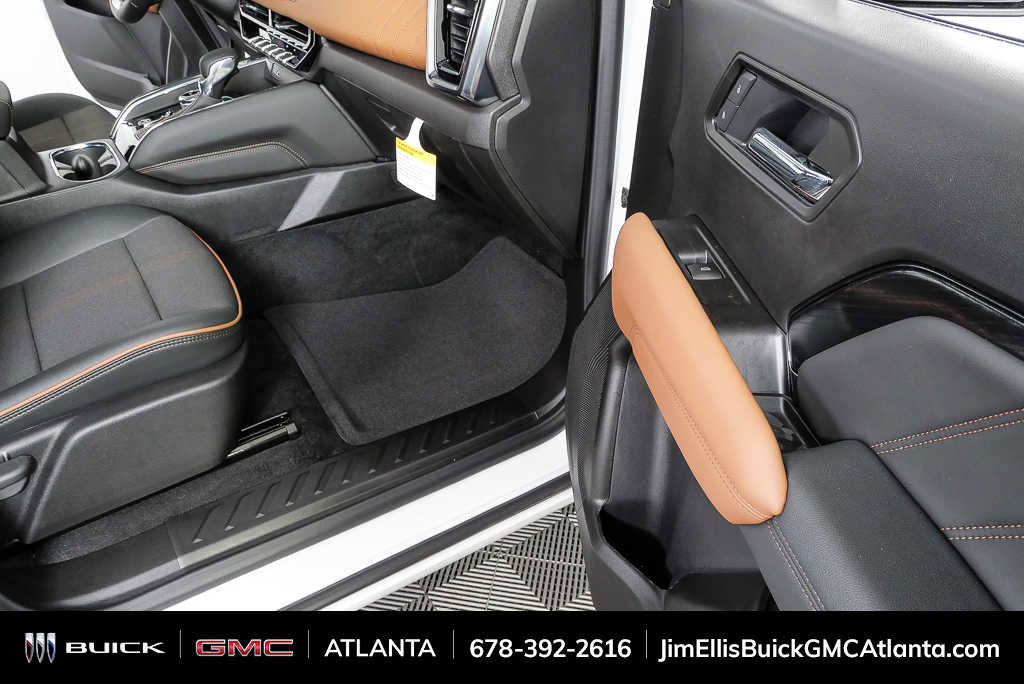 New 2026 GMC Canyon AT4 AWD/4WD image 23