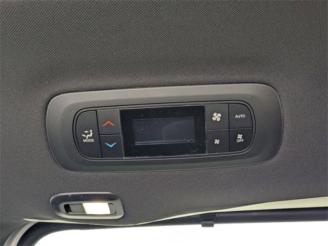 New 2026 Chrysler Pacifica Limited w/ Trailer Tow Group image 29