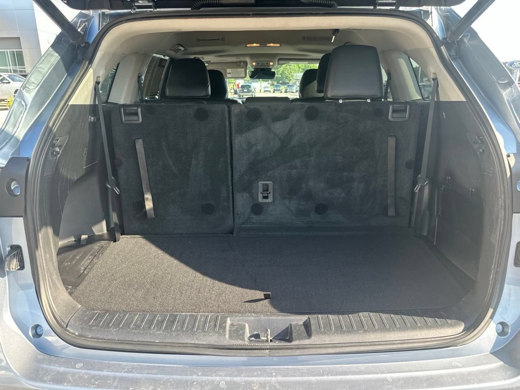 Used 2020 Toyota Highlander XLE FWD image 6