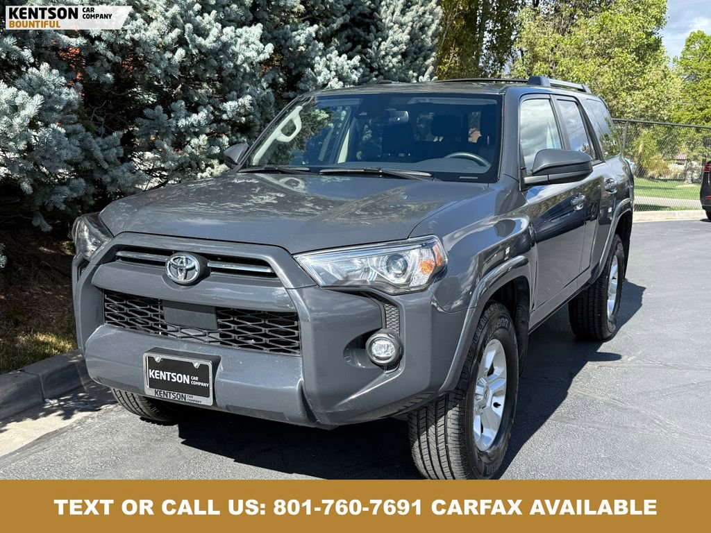 Used 2024 Toyota 4Runner SR5 AWD/4WD image 3