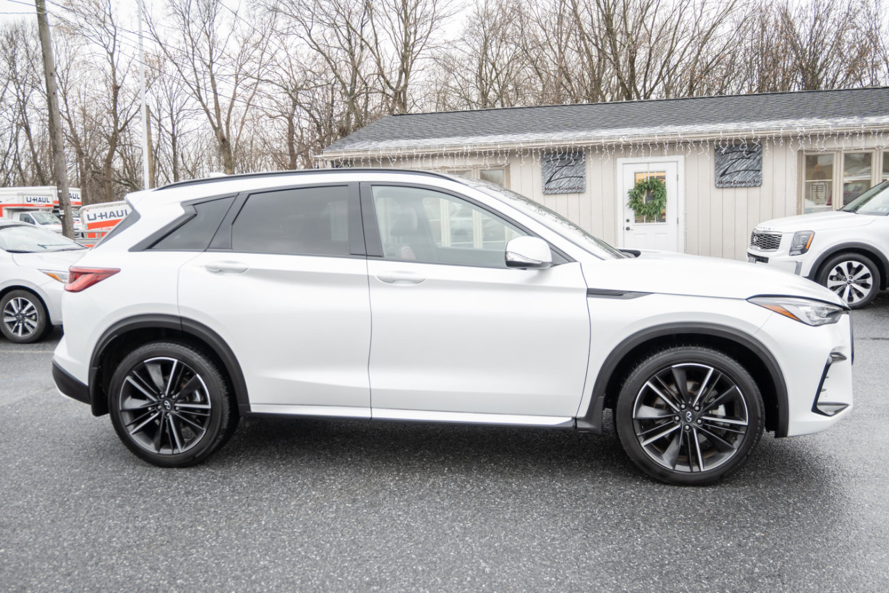 Used 2023 INFINITI QX50 Sport image 12
