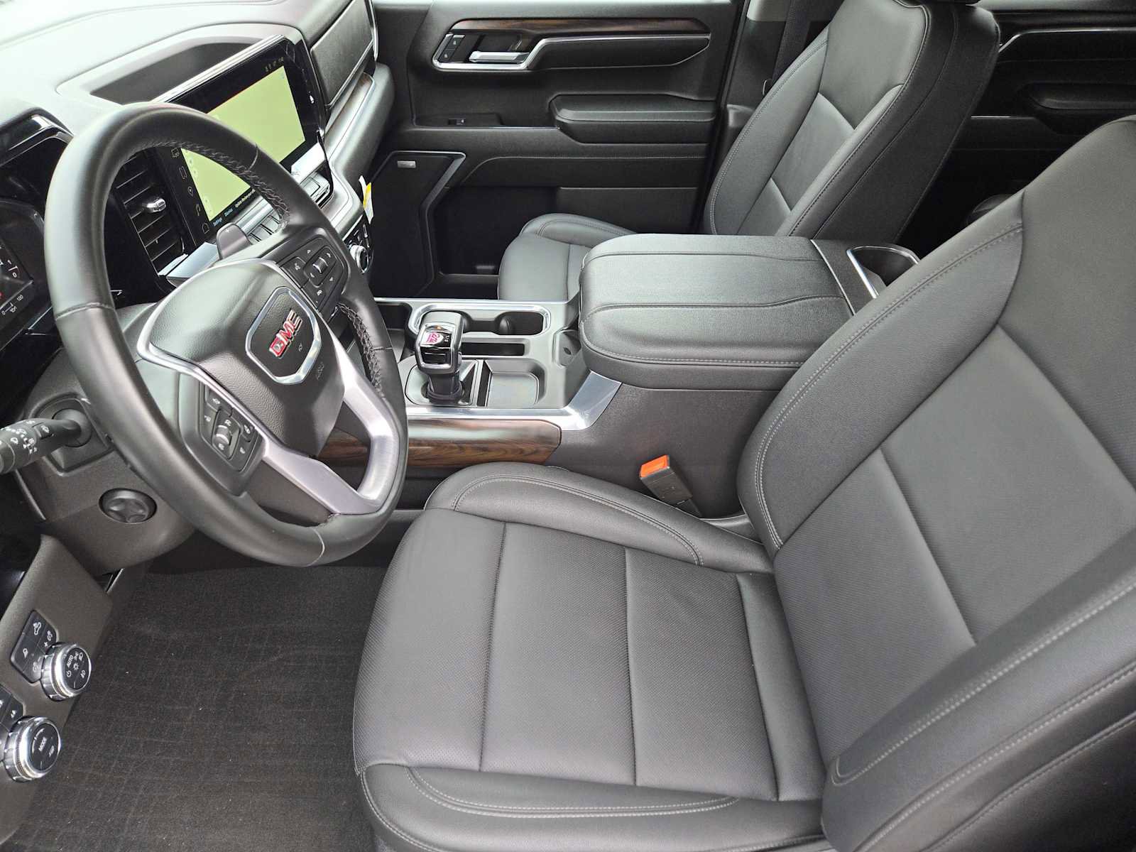 Certified 2024 GMC Sierra 1500 SLT image 14