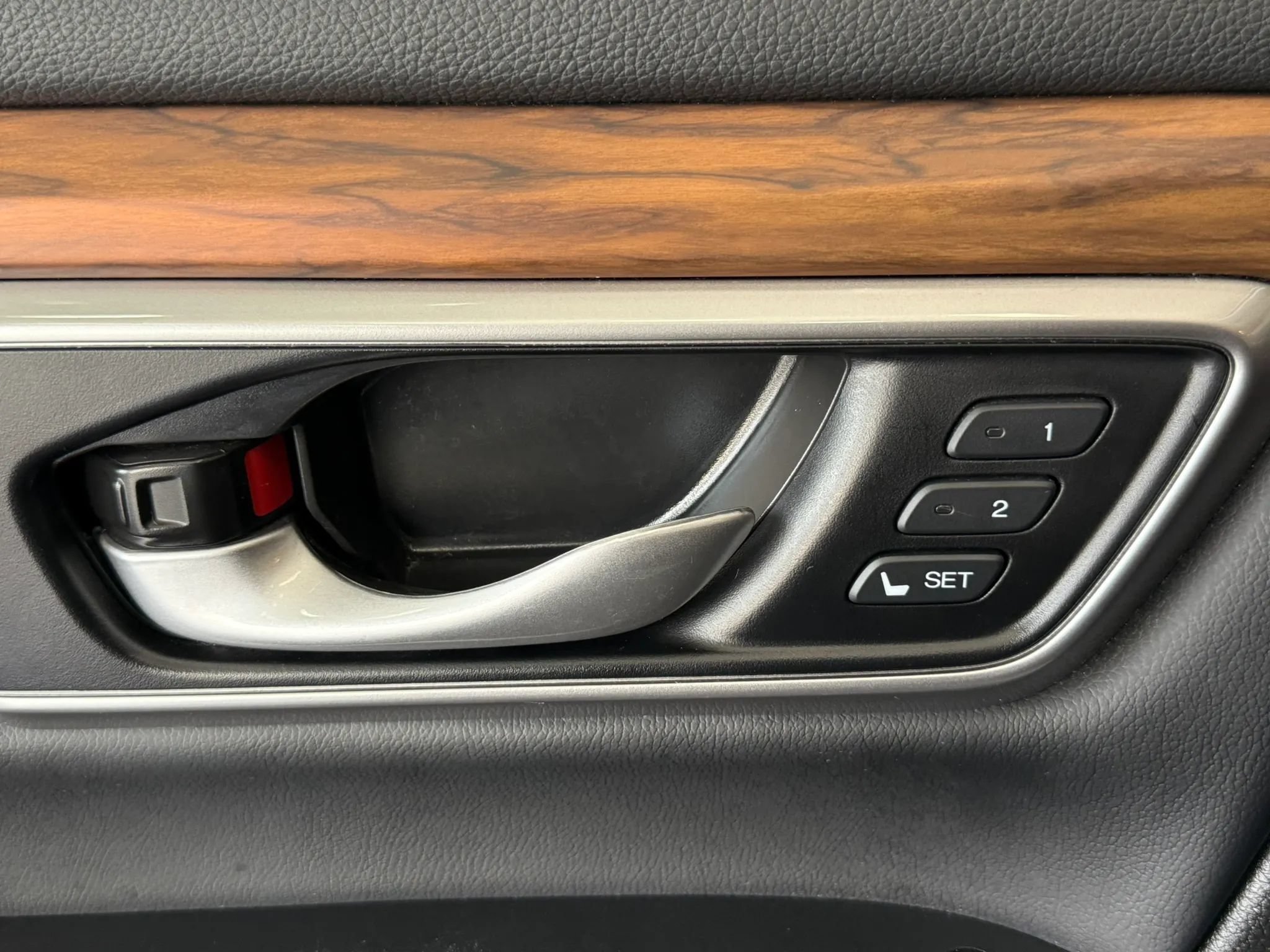 Used 2020 Honda CR-V EX-L image 18