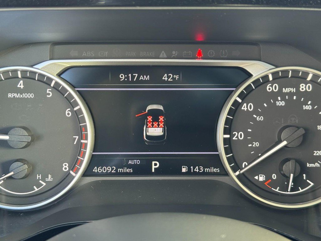 Used 2022 Nissan Pathfinder SV w/ SV Premium Package image 21