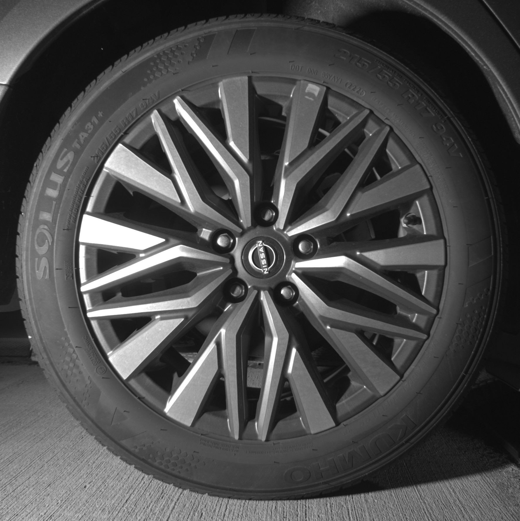 Used 2025 Nissan Altima 2.5 SV FWD image 15