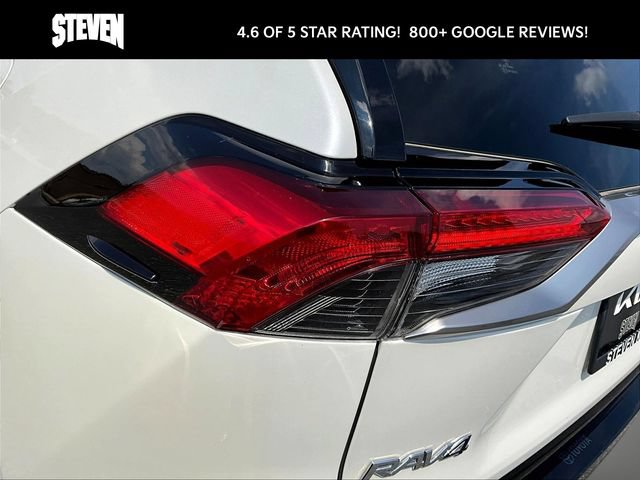 Used 2020 Toyota RAV4 XSE w/ Carpet Mat Package AWD/4WD image 27