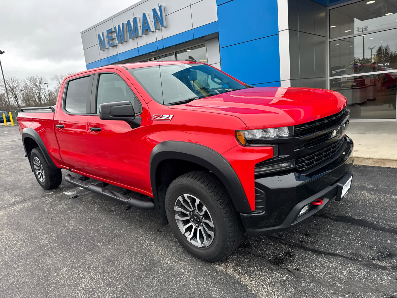 Used 2019 Chevrolet Silverado 1500 LT Trail Boss image 1