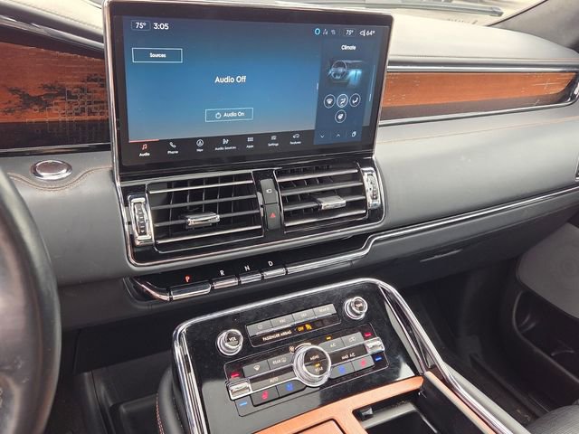 Used 2024 Lincoln Navigator Black Label image 20