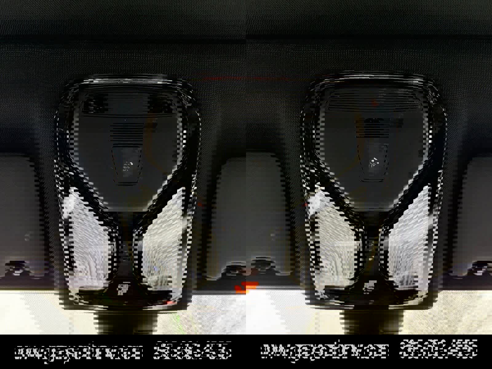 Used 2025 BMW 330i xDrive Sedan image 35