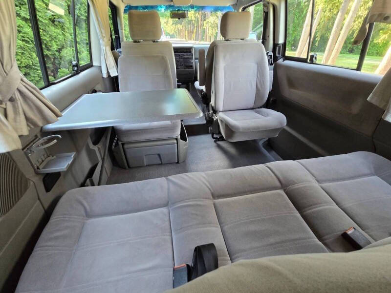 Used 1999 Volkswagen Eurovan MV FWD image 21