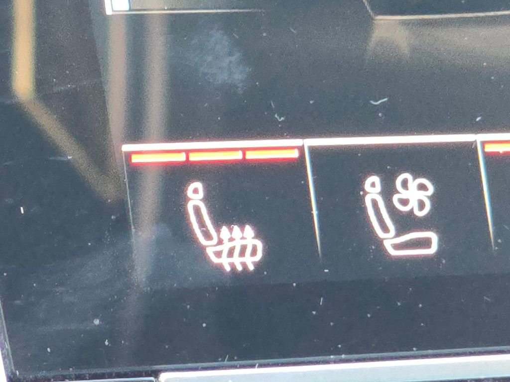 Used 2023 Audi A8 L 3.0T w/ Comfort Plus Package AWD/4WD image 6