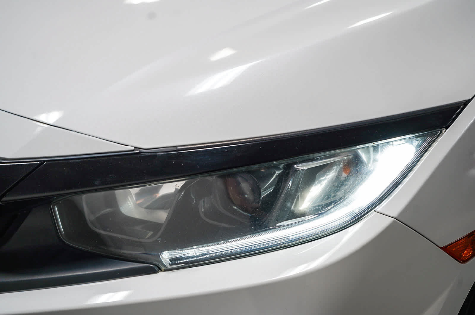Used 2020 Honda Civic LX image 9
