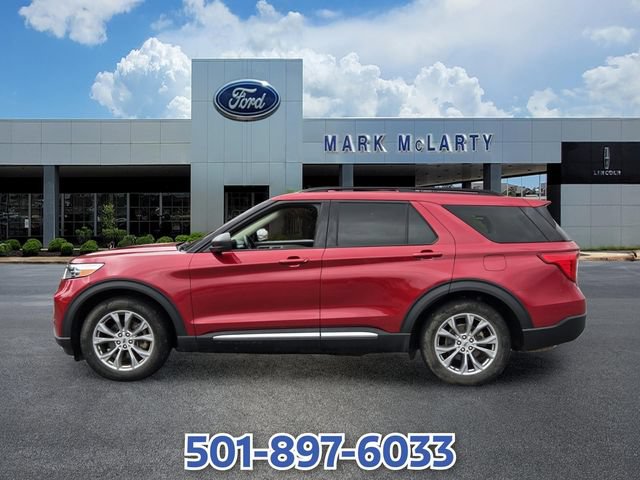 Certified 2021 Ford Explorer XLT w/ Equipment Group 202A RWD image 2