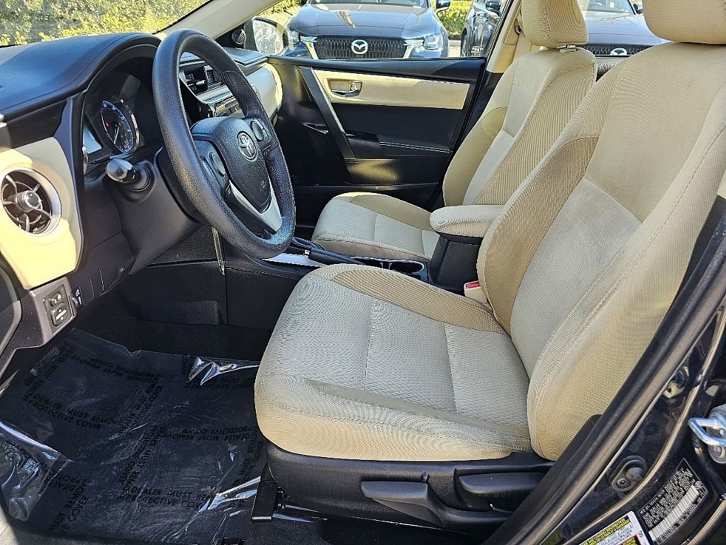 Used 2017 Toyota Corolla LE image 24