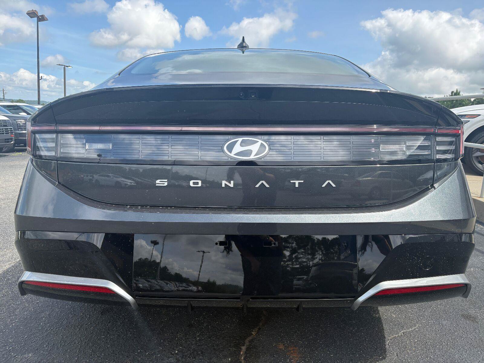 New 2026 Hyundai Sonata SEL FWD image 7
