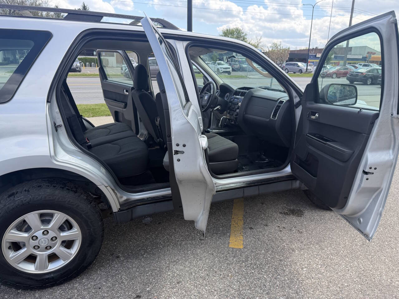 Used 2011 MAZDA Tribute i Sport FWD image 25