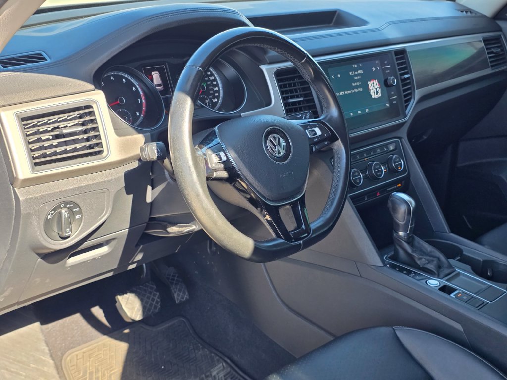 Used 2019 Volkswagen Atlas SE w/ Towing Package FWD image 12