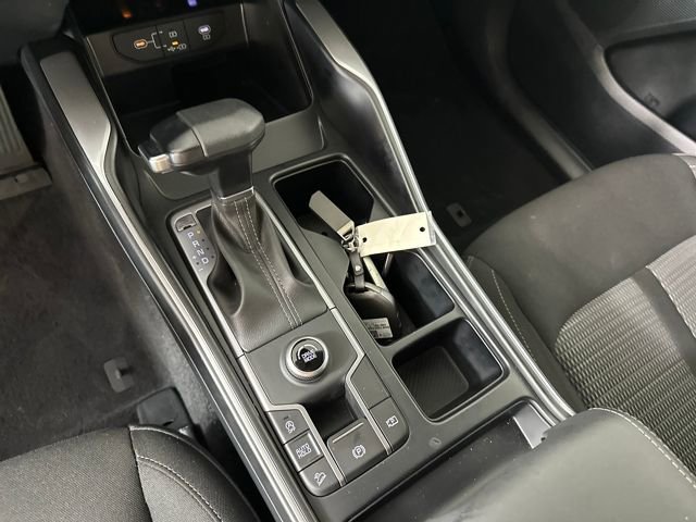 Used 2025 Kia Sorento LX image 20