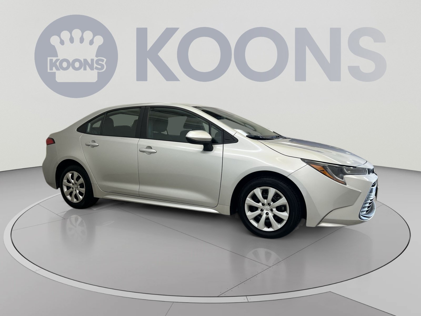 Used 2024 Toyota Corolla LE FWD image 10