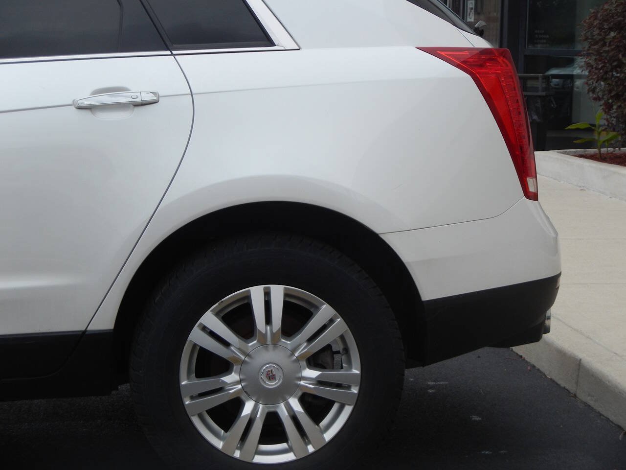 Used 2013 Cadillac SRX Luxury FWD image 13