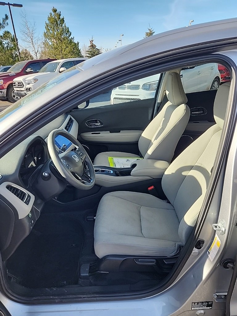 Used 2022 Honda HR-V EX image 16