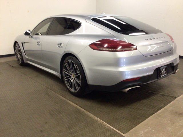 Used 2016 Porsche Panamera Edition RWD image 4