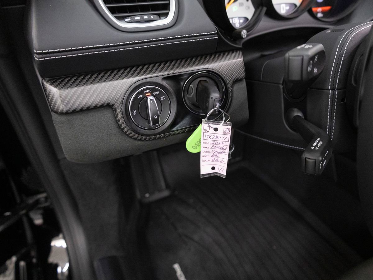 Certified 2025 Porsche 718 Boxster Spyder RS RWD image 22