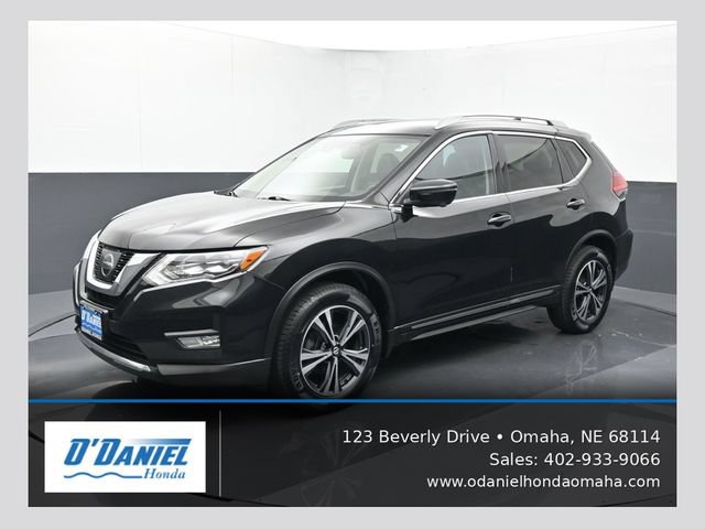 Used 2017 Nissan Rogue SL w/ SL Premium Package