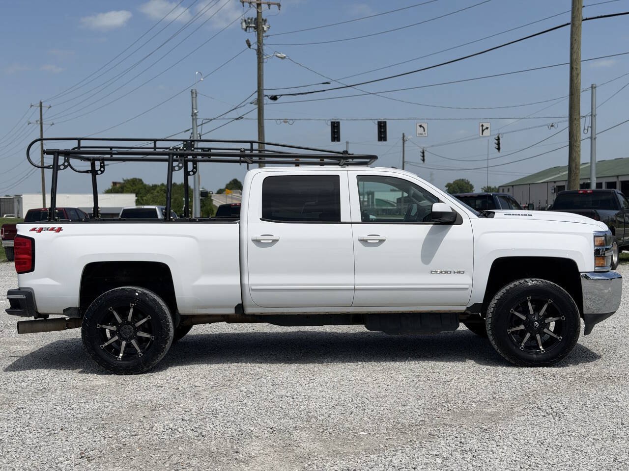 Used 2018 Chevrolet Silverado 2500 LT AWD/4WD image 7