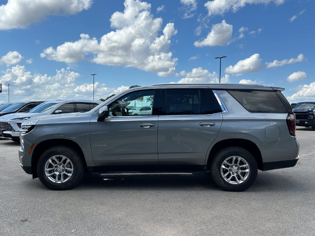 Used 2025 Chevrolet Tahoe LT RWD image 8