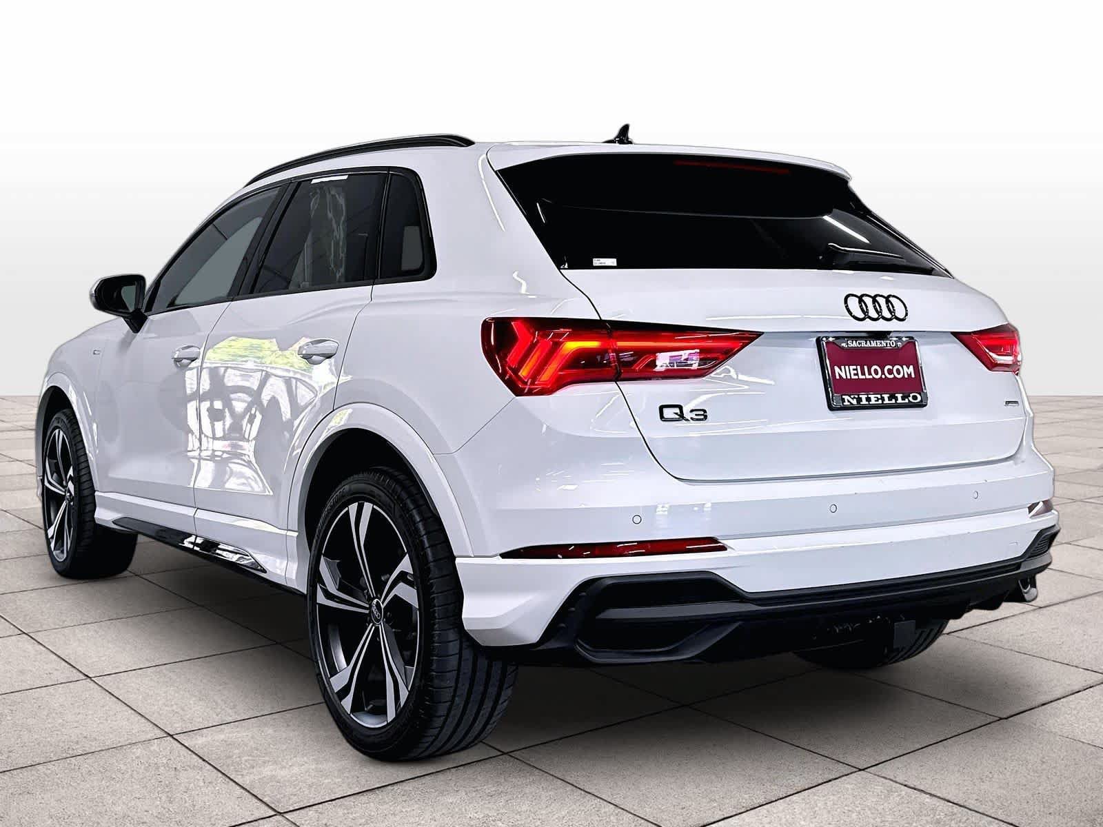 Used 2023 Audi Q3 2.0T Premium Plus w/ Premium Plus Package AWD/4WD image 13