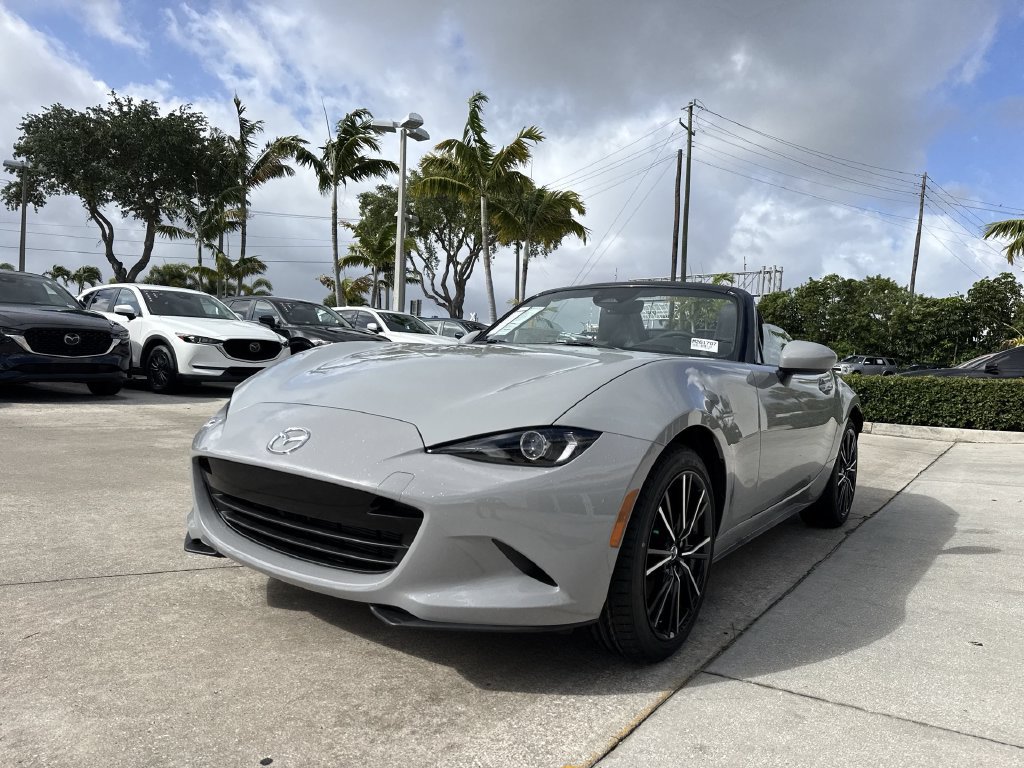 New 2026 MAZDA MX-5 Miata Grand Touring RWD image 31