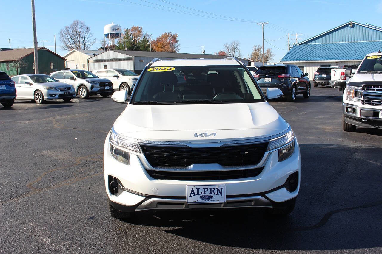 Used 2022 Kia Seltos EX image 6