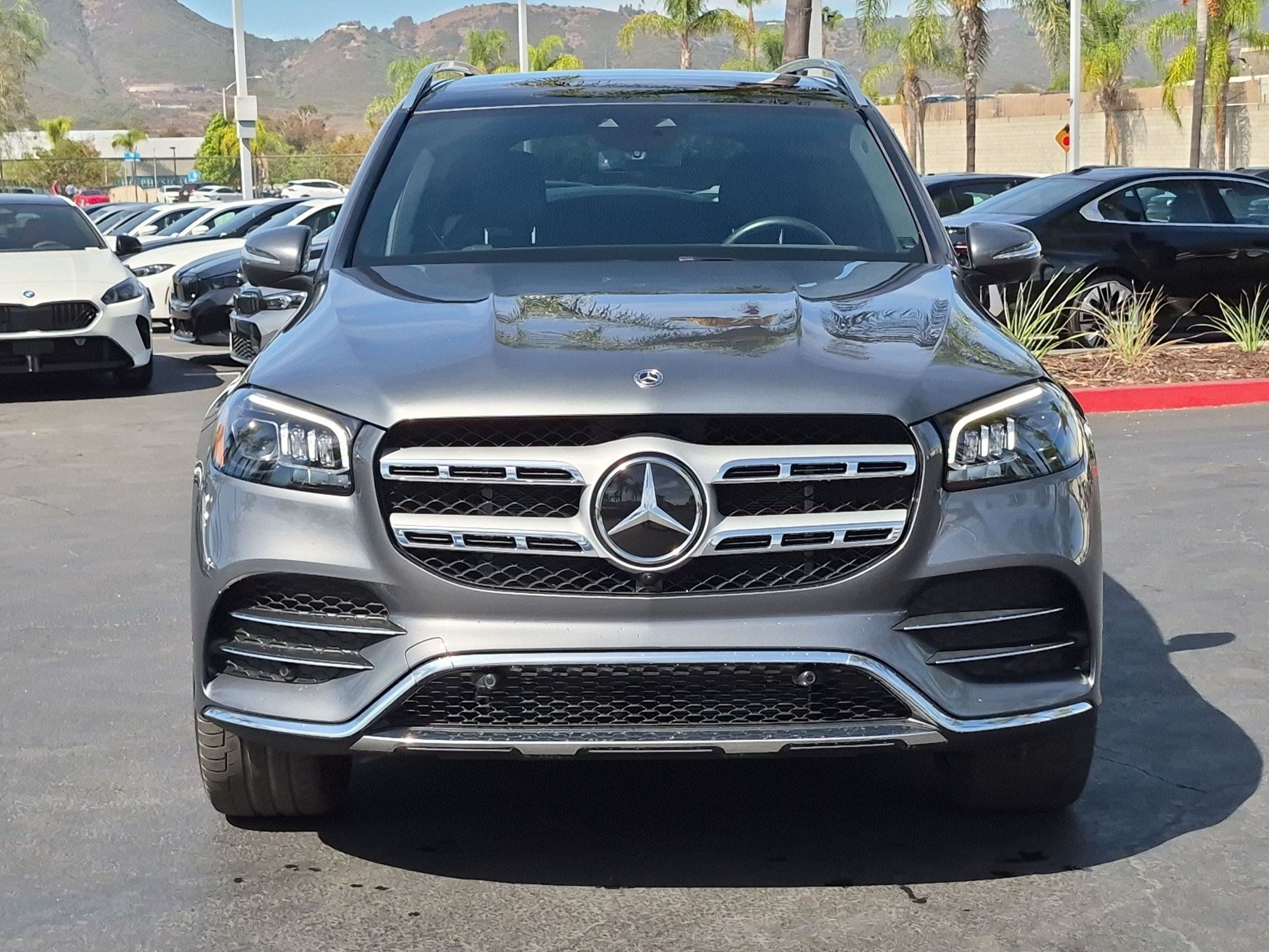 Used 2022 Mercedes-Benz GLS 450 4MATIC image 3