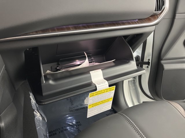 New 2026 Nissan Armada SL w/ Captain's Chari Seat Package RWD image 37