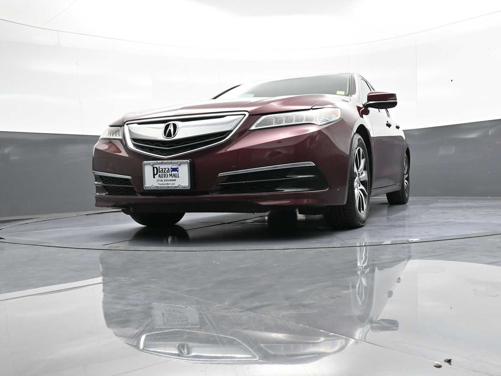 Used 2015 Acura TLX w/ Technology Package FWD image 25