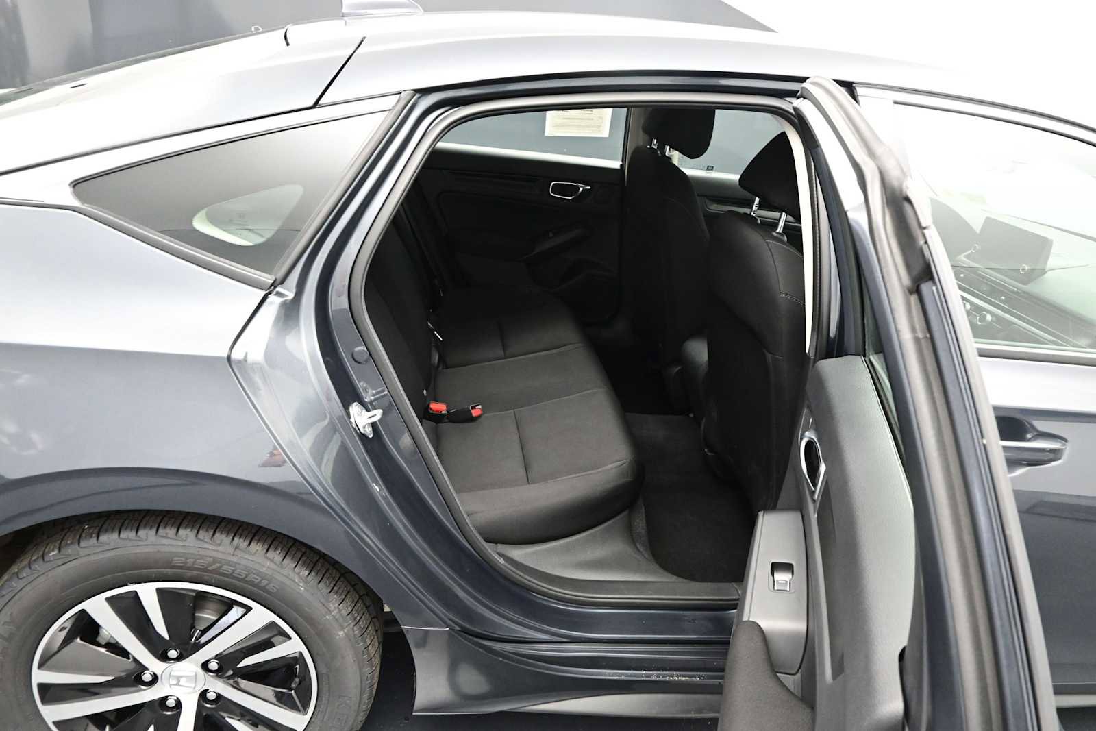 Used 2024 Honda Civic LX image 35