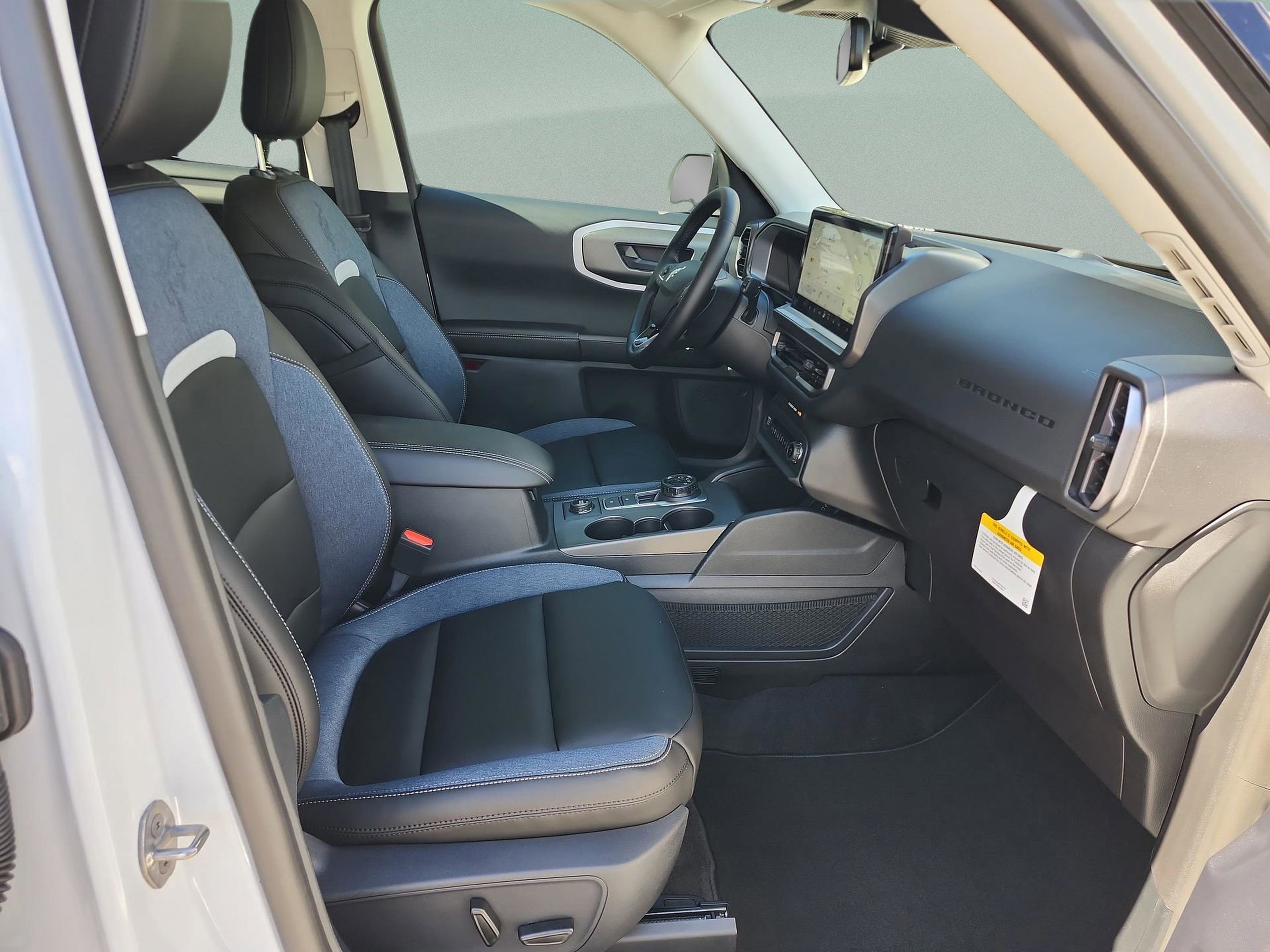 New 2025 Ford Bronco Sport Outer Banks image 18