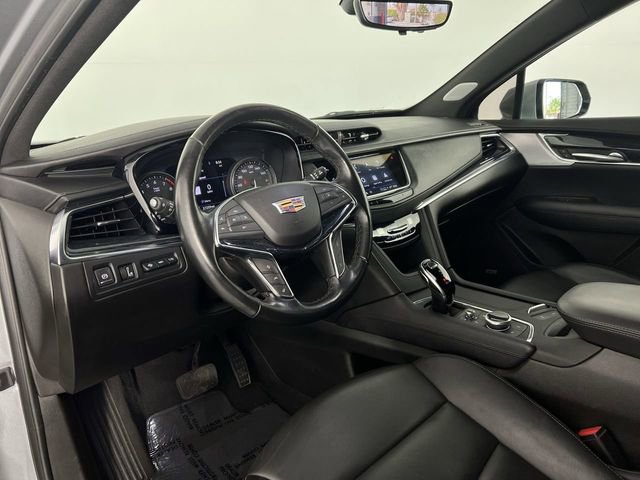 Certified 2024 Cadillac XT5 Premium Luxury w/ Technology Package FWD image 10