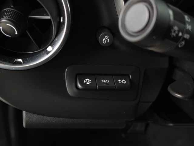 Used 2020 Chevrolet Camaro SS image 37